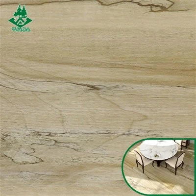 Flooring SPC uiscedhíonach